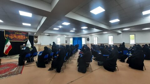 تصاویر/ مراسم عزاداری امام صادق (ع) در مدرسه علمیه الزهرا (س) ارومیه