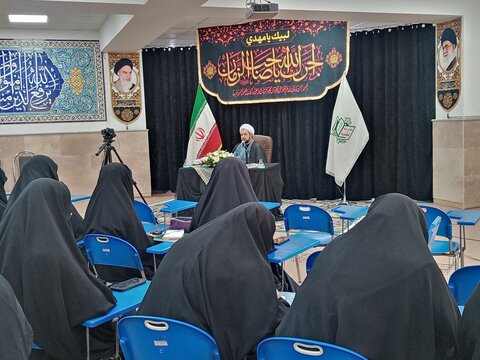 تصاویر/ مراسم عزاداری امام صادق (ع) در مدرسه علمیه الزهرا (س) ارومیه