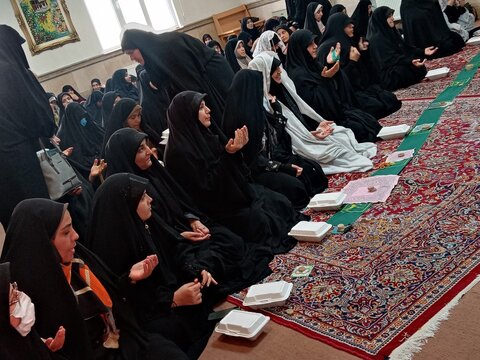 تصاویر/ مراسم عزاداری امام صادق (ع) در مدرسه علمیه الزهرا (س) ارومیه