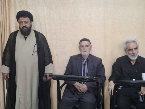 تصاویر/عزاداری شهادت امام صادق (ع)از طرف نماینده ولی فقیه درکاشان