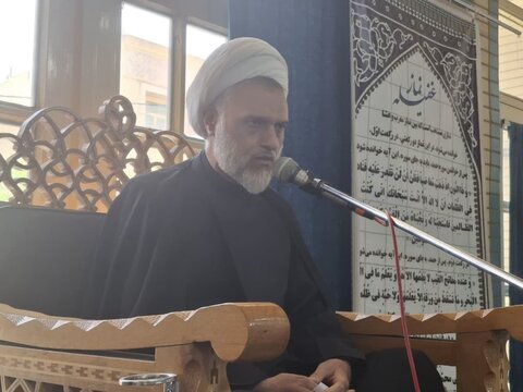 تصاویر/عزاداری شهادت امام صادق (ع)از طرف نماینده ولی فقیه درکاشان