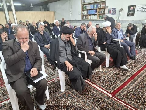 تصاویر/عزاداری شهادت امام صادق (ع)از طرف نماینده ولی فقیه درکاشان