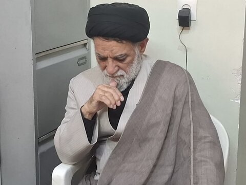 تصاویر/ عزاداری شهادت امام صادق (ع) در بیت مرحوم آیت الله مدنی کاشانی