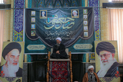 تصاویر/ اجتماع عزاداران امام صادق(ع)  به همراه بزرگداشت و یادبود جمعی از شاگردان آن حضرت