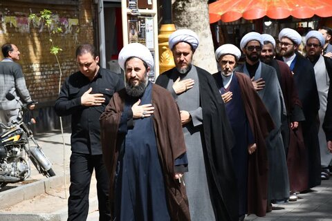 تصاویر/ عزاداری خیابانی سالروز شهادت امام صادق (ع) در خوی