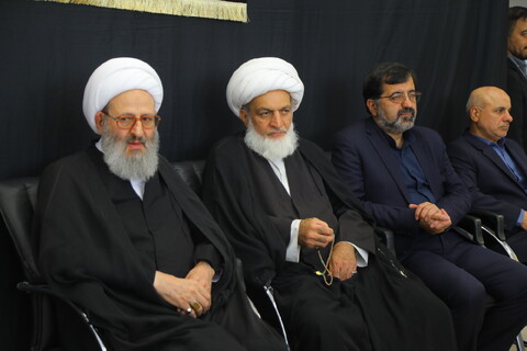 تصاویر / مراسم عزاداری روز شهادت امام جعفر صادق (ع) در دفتر آیت الله العظمی نوری همدانی
