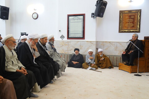 تصاویر / مراسم عزاداری روز شهادت امام جعفر صادق (ع) در دفتر آیت الله العظمی نوری همدانی