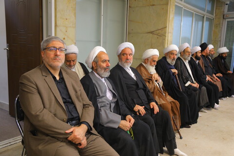 تصاویر / مراسم عزاداری روز شهادت امام جعفر صادق (ع) در دفتر آیت الله العظمی نوری همدانی
