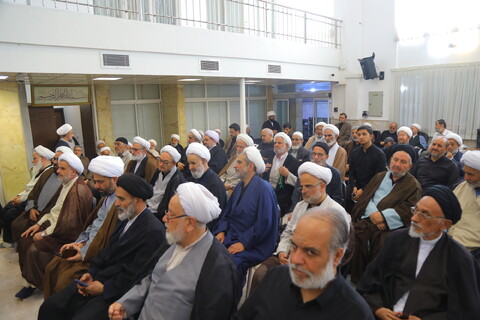 تصاویر / مراسم عزاداری روز شهادت امام جعفر صادق (ع) در دفتر آیت الله العظمی نوری همدانی