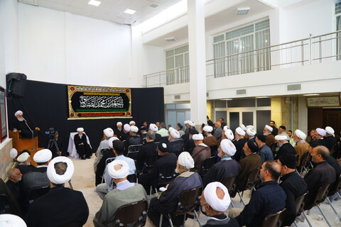 تصاویر / مراسم عزاداری روز شهادت امام جعفر صادق (ع) در دفتر آیت الله العظمی نوری همدانی