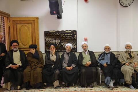 تصاویر / مراسم عزاداری روز شهادت امام جعفر صادق (ع) در دفتر آیت الله العظمی جوادی آملی