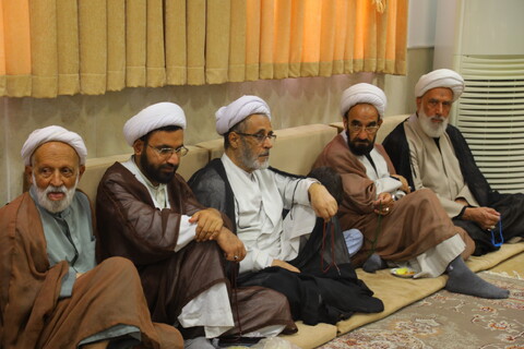تصاویر / مراسم عزاداری روز شهادت امام جعفر صادق (ع) در دفتر آیت الله العظمی جوادی آملی