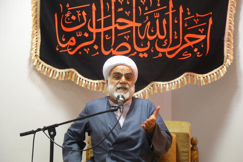 تصاویر / مراسم عزاداری روز شهادت امام جعفر صادق (ع) در دفتر آیت الله العظمی جوادی آملی