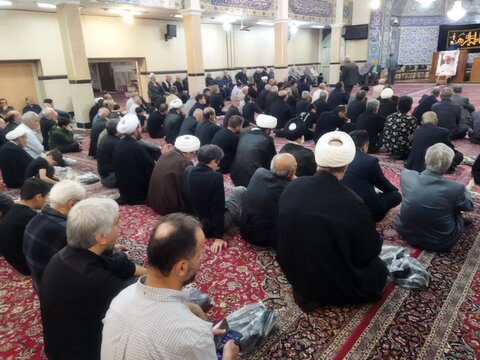 برگزاری مراسم عزاداری شهادت امام صادق علیه السلام در مدرسه علمیه آیت الله جلالی خمینی (ره)