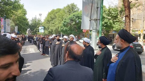 تصاویر دسته عزاداری مدرسه علمیه امام جعفر صادق(ع) شهریار در عزای صادق آل محمد(ص)