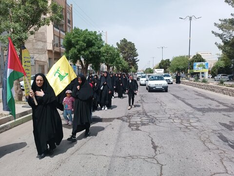 تصاویر/کاروان عزاداری شهادت امام صادق (ع)و اعلام حمایت و همدردی با مردم مظلوم غزه در زرندیه