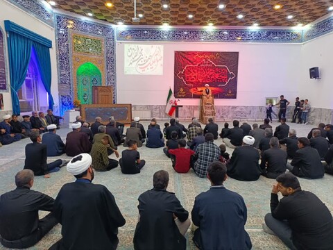 تصاویر/ مراسم عزاداری شهادت امام جعفر صادق(ع) در حوزه های علمیه استان خراسان جنوبی