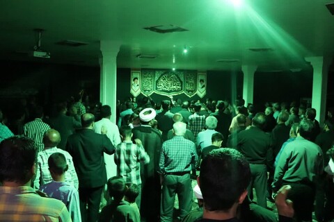 تصاویر/ مراسم عزاداری شهادت امام جعفر صادق(ع) در حوزه های علمیه استان خراسان جنوبی