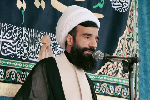 تصاویر/ اجتماع شاگردان و عزاداران امام جعفر صادق علیه السلام در مسجد جامع فرح آباد کرمان