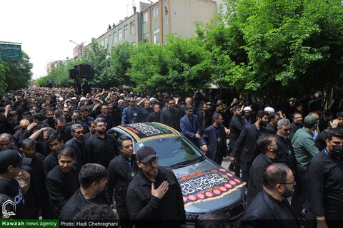 إقامة موكب عزاء في ذكرى استشهاد الإمام جعفر الصادق (ع) بحضور آية الله العظمى وحيد الخراساني