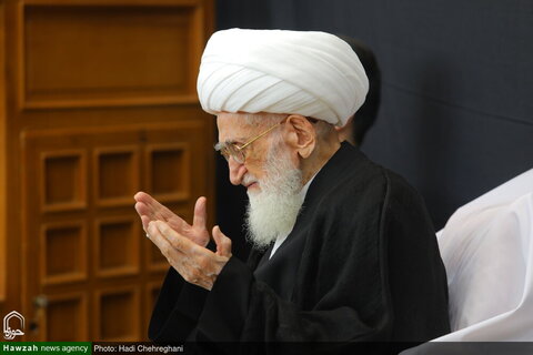 إقامة مراسم عزاء بمناسبة ذكرى استشهاد الإمام جعفر الصادق (ع) في مكتب آية الله العظمى نوري الهمداني