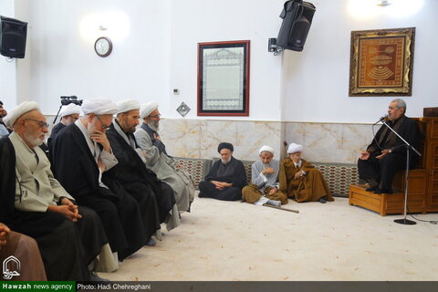 إقامة مراسم عزاء بمناسبة ذكرى استشهاد الإمام جعفر الصادق (ع) في مكتب آية الله العظمى نوري الهمداني