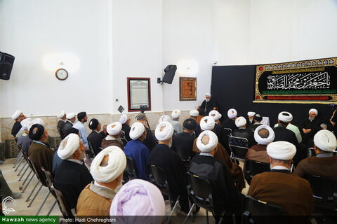 إقامة مراسم عزاء بمناسبة ذكرى استشهاد الإمام جعفر الصادق (ع) في مكتب آية الله العظمى نوري الهمداني