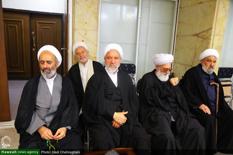 إقامة مراسم عزاء بمناسبة ذكرى استشهاد الإمام جعفر الصادق (ع) في مكتب آية الله العظمى نوري الهمداني