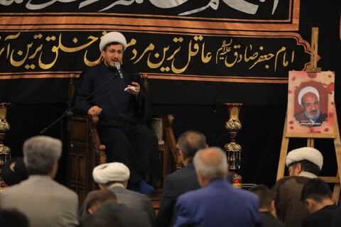 یادواره شهدای روحانی و مداح شهرستان ساوجبلاغ