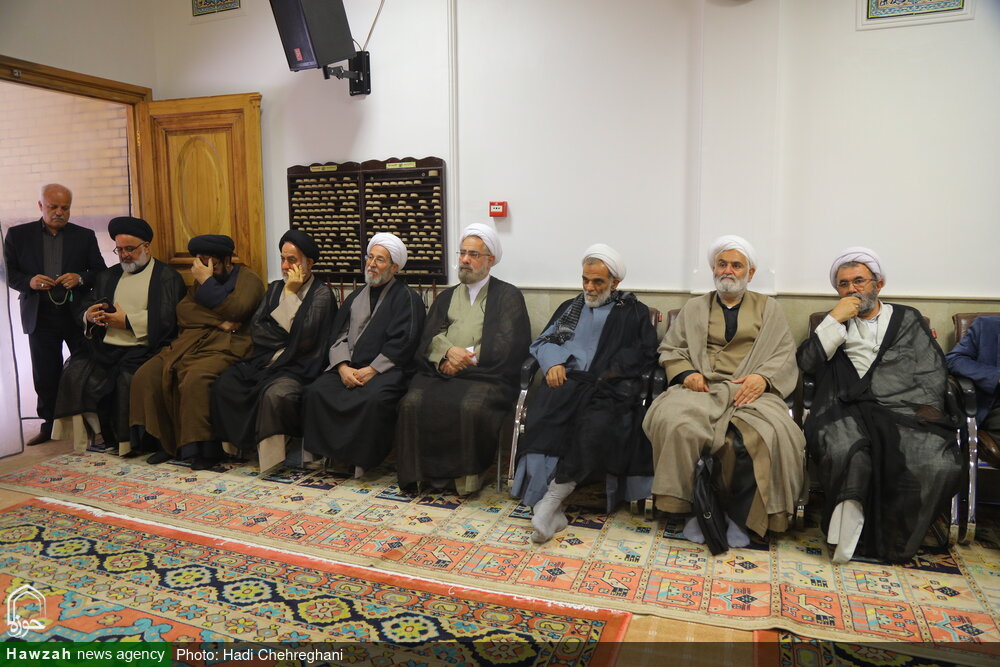 تصاویر / مراسم عزاداری روز شهادت امام جعفر صادق (ع) در دفتر آیت الله العظمی جوادی آملی