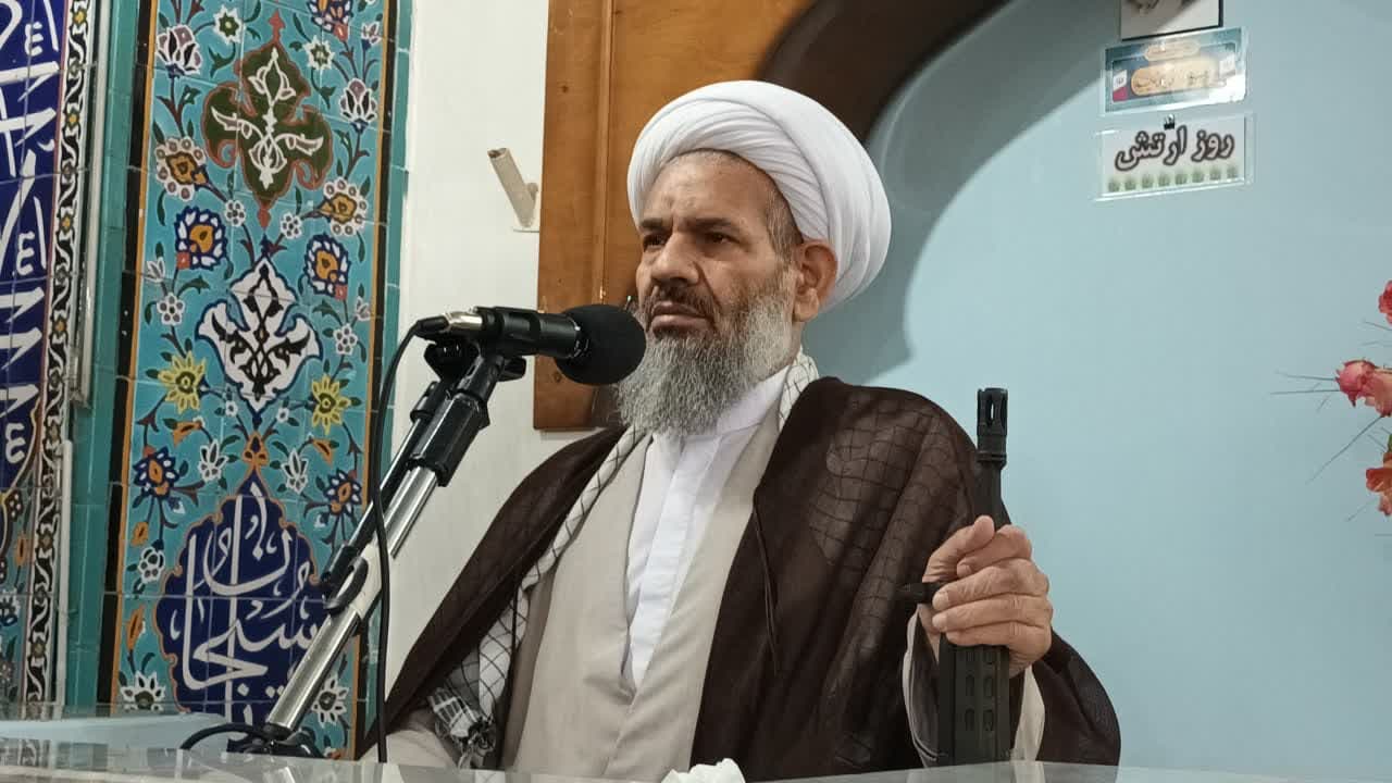 امام جمعه اهر: زن مسلمان باید الگوی حضرت معصومه(س) را دنبال کند