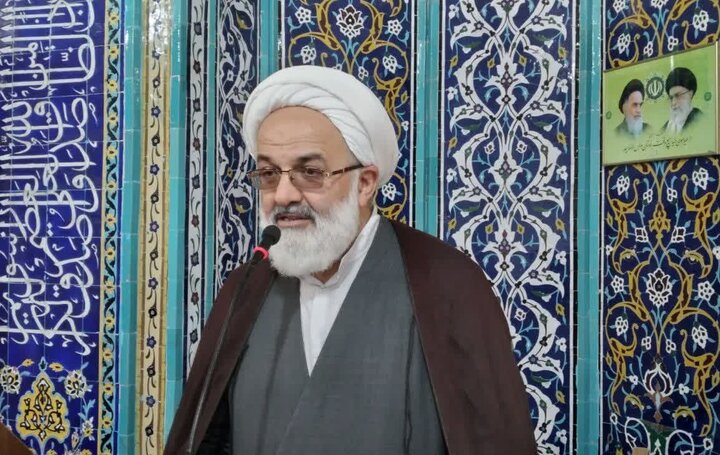 «عزتمندی ایران و رفع همه تحریم‌ها» مطالبه مردم از مذاکرات است