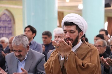 تصاویر/ اقامه نماز جمعه تکاب