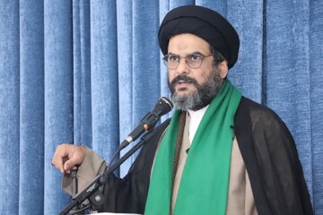 امام راحل برای جامعه جهانی نظم جدیدی را تعریف کرد