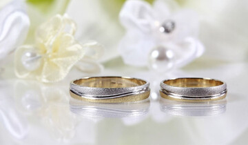 عکس‌هایم گروگان گرفته شد؛ حالا چه کنم؟