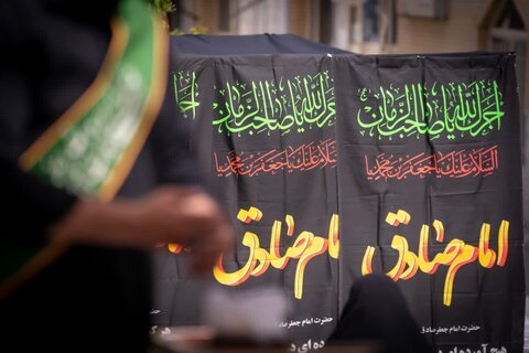 تصاویر/حرکت کاروان غم در سوگ امام صادق علیه‌السلام در شهرستان خمین