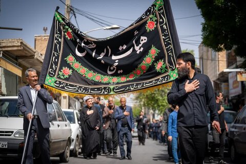 تصاویر/حرکت کاروان غم در سوگ امام صادق علیه‌السلام در شهرستان خمین