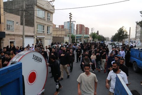 تصاویر دسته عزاداری به مناسبت سالروز شهادت شیخ الائمه امام صادق علیه اسلام در شهرک واوان اسلامشهر
