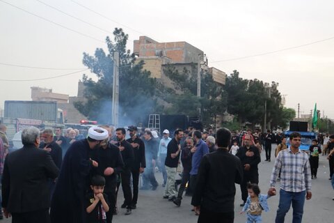 تصاویر دسته عزاداری به مناسبت سالروز شهادت شیخ الائمه امام صادق علیه اسلام در شهرک واوان اسلامشهر