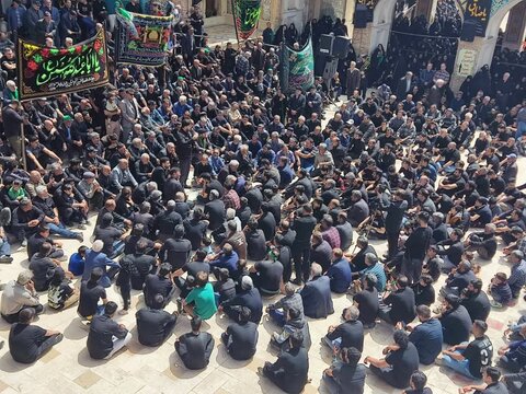 تصاویر/عزاداری شهادت امام صادق (ع) در آستان علی بن باقر