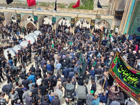 تصاویر/عزاداری شهادت امام صادق (ع) در آستان علی بن باقر