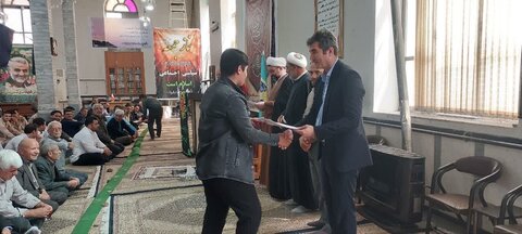 تصاویر/ اقامه نماز جمعه شهرستان پلدشت