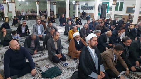 تصاویر/ اقامه نماز جمعه ماکو