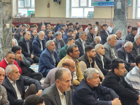 تصاویر/ اقامه نماز جمعه شهرستان چایپاره