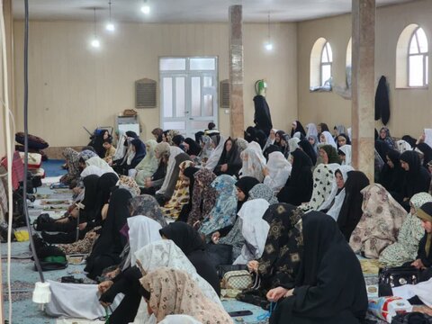 تصاویر/ اقامه نماز جمعه شهرستان چایپاره