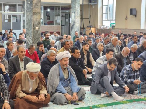 تصاویر/ اقامه نماز جمعه شهرستان چایپاره