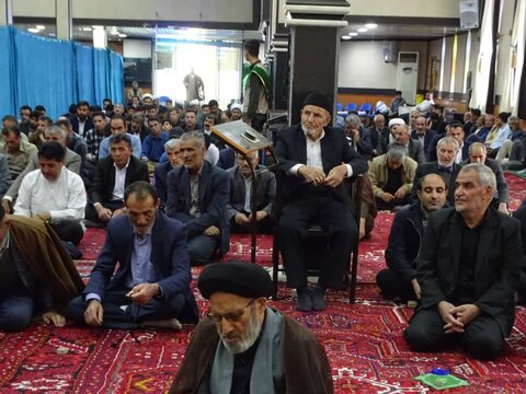 تصاویر/ اقامه نماز جمعه شهر چهاربرج