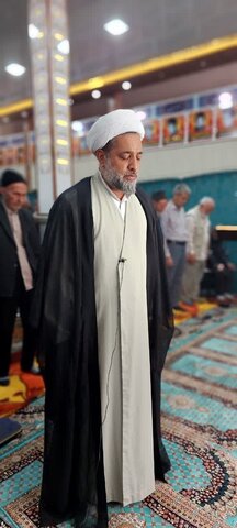 تصاویر/ اقامه نماز جمعه شهر کشاورز