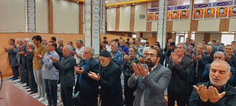 تصاویر/ اقامه نماز جمعه شهر کشاورز