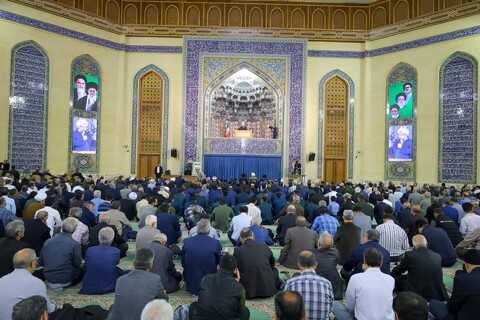 تصاویر/ اقامه نماز جمعه تبریز